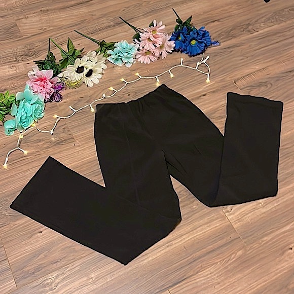 Dana Buchman Pants - Dark Brown Straight Leg Ribbed Pants